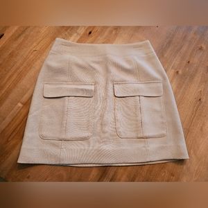 H&M Cream Skirt - Size 8 - NWT